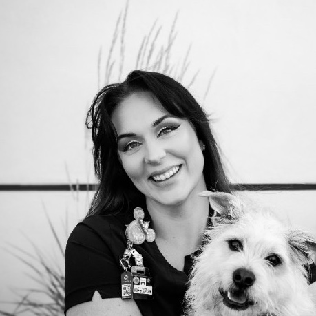 Deana Pickering, Veterinary Nurse